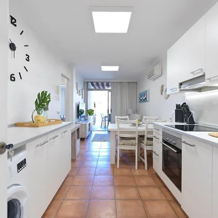 Brand New With Sunset Terrace Appartamento Mogán